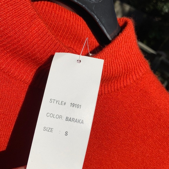 2 NWT 1 Worn Bundle - Picture 4 of 14